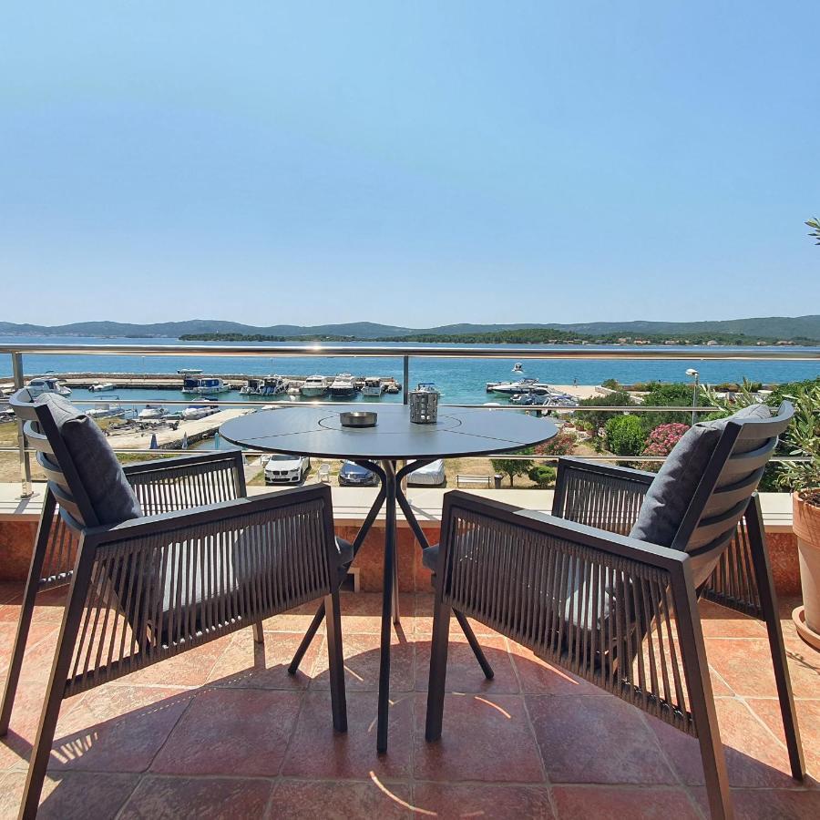 Apartments Villa Oliva 图兰杰 外观 照片