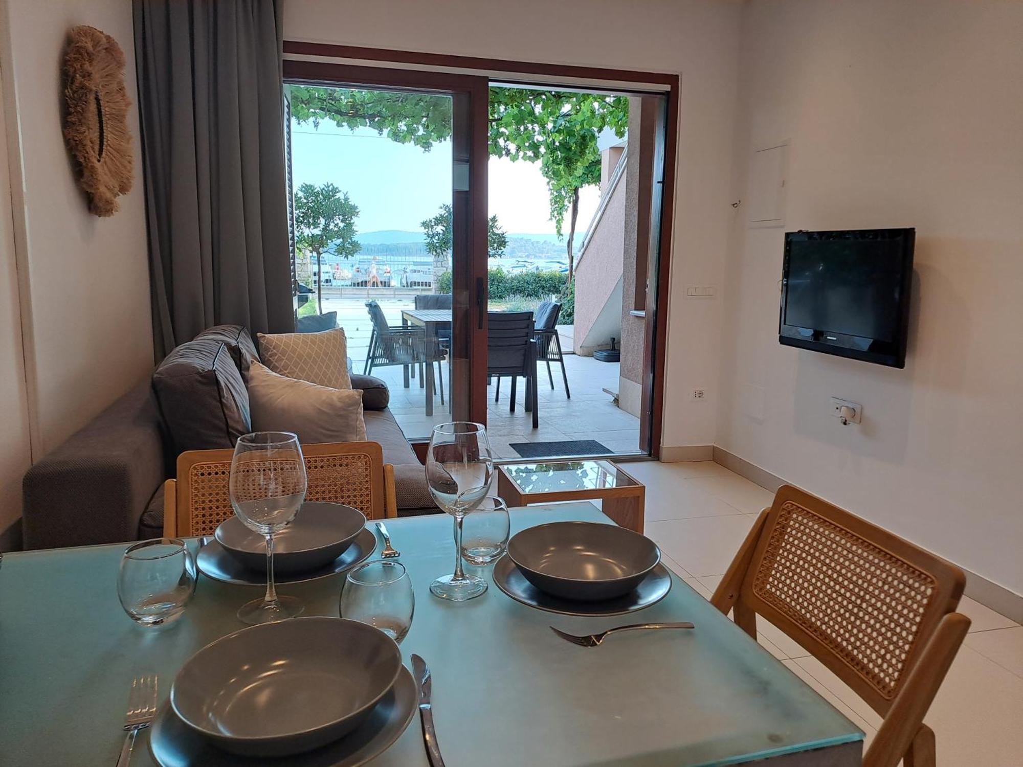 Apartments Villa Oliva 图兰杰 外观 照片