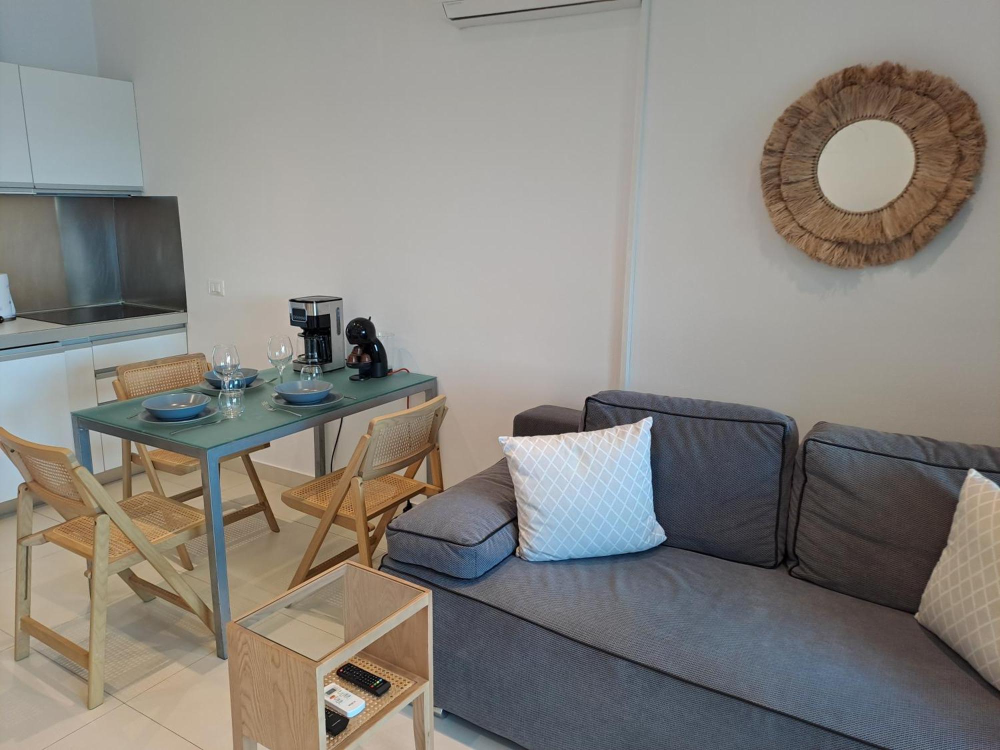 Apartments Villa Oliva 图兰杰 外观 照片