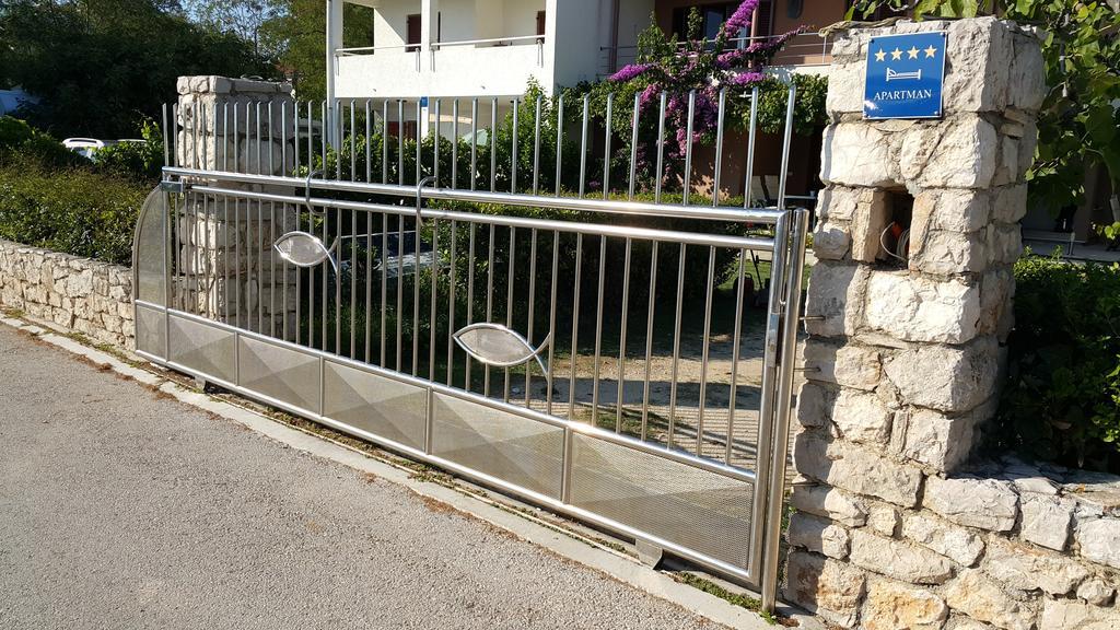 Apartments Villa Oliva 图兰杰 外观 照片